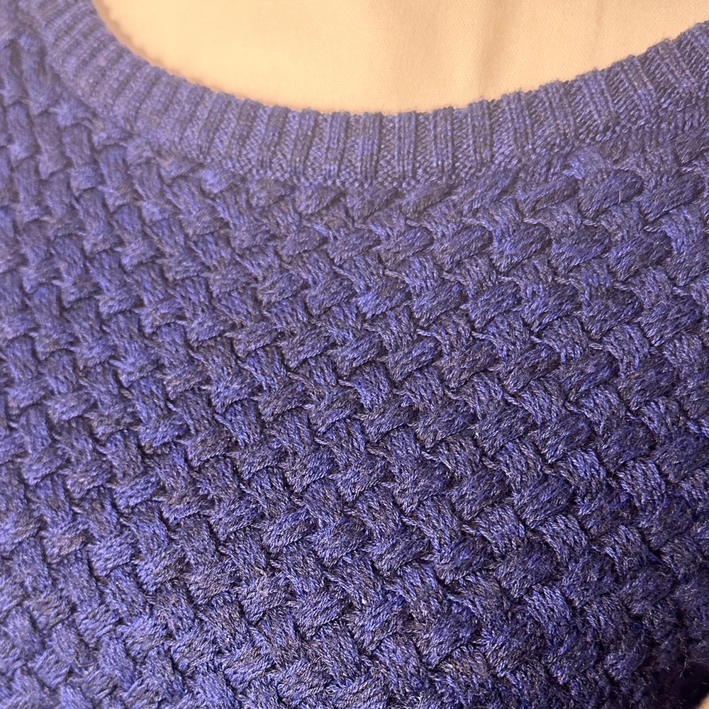 Athleta Deep Blue Textured Women's Sweater - Picture 2 of 8
